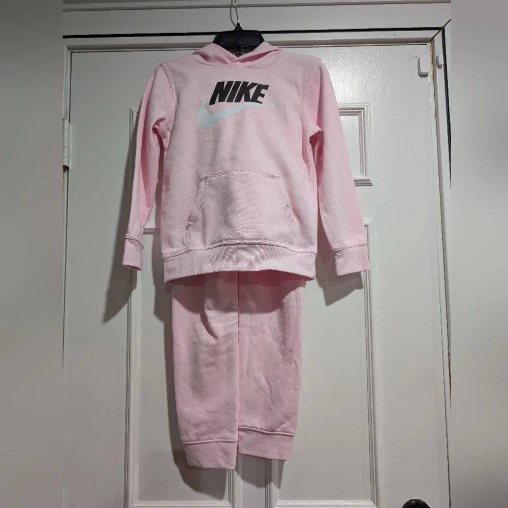 Nike Kids' Fleece Pullover Hoodie & Joggers Set